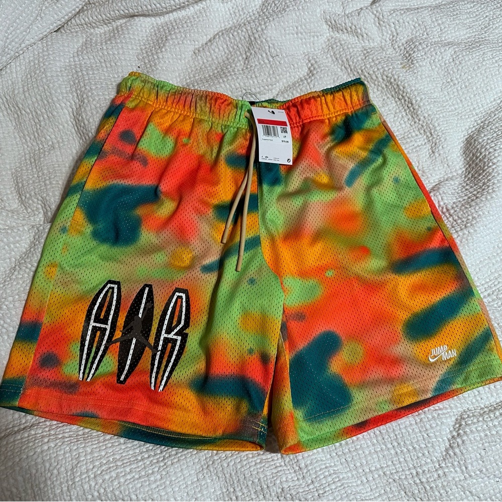 Brand new with tags mens Jordan shorts size large
